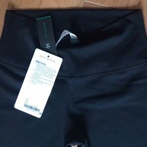 Lululemon align crop